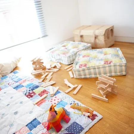 Jade Apartment *